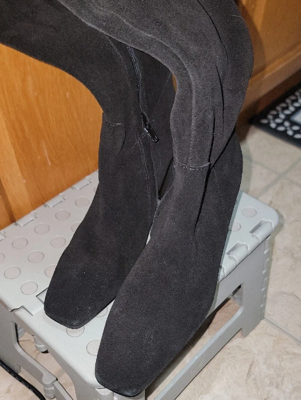 Steve Madden Women’s Black Over-the-Knee Stretch Boots Size 6